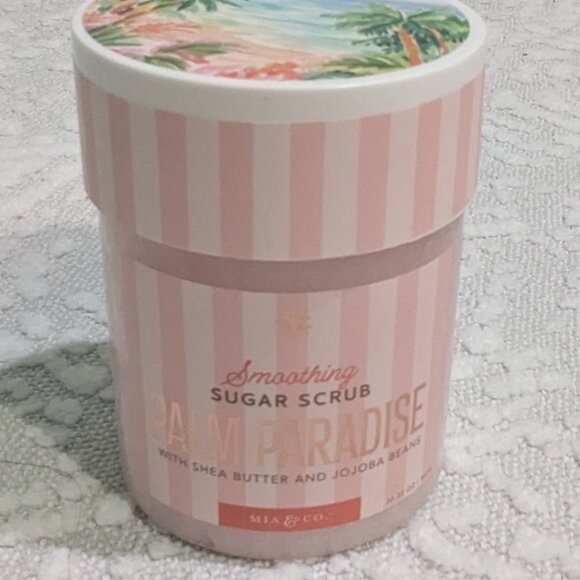 Mia & CO Palm Paradise Sugar Scrub - Picture 1 of 3